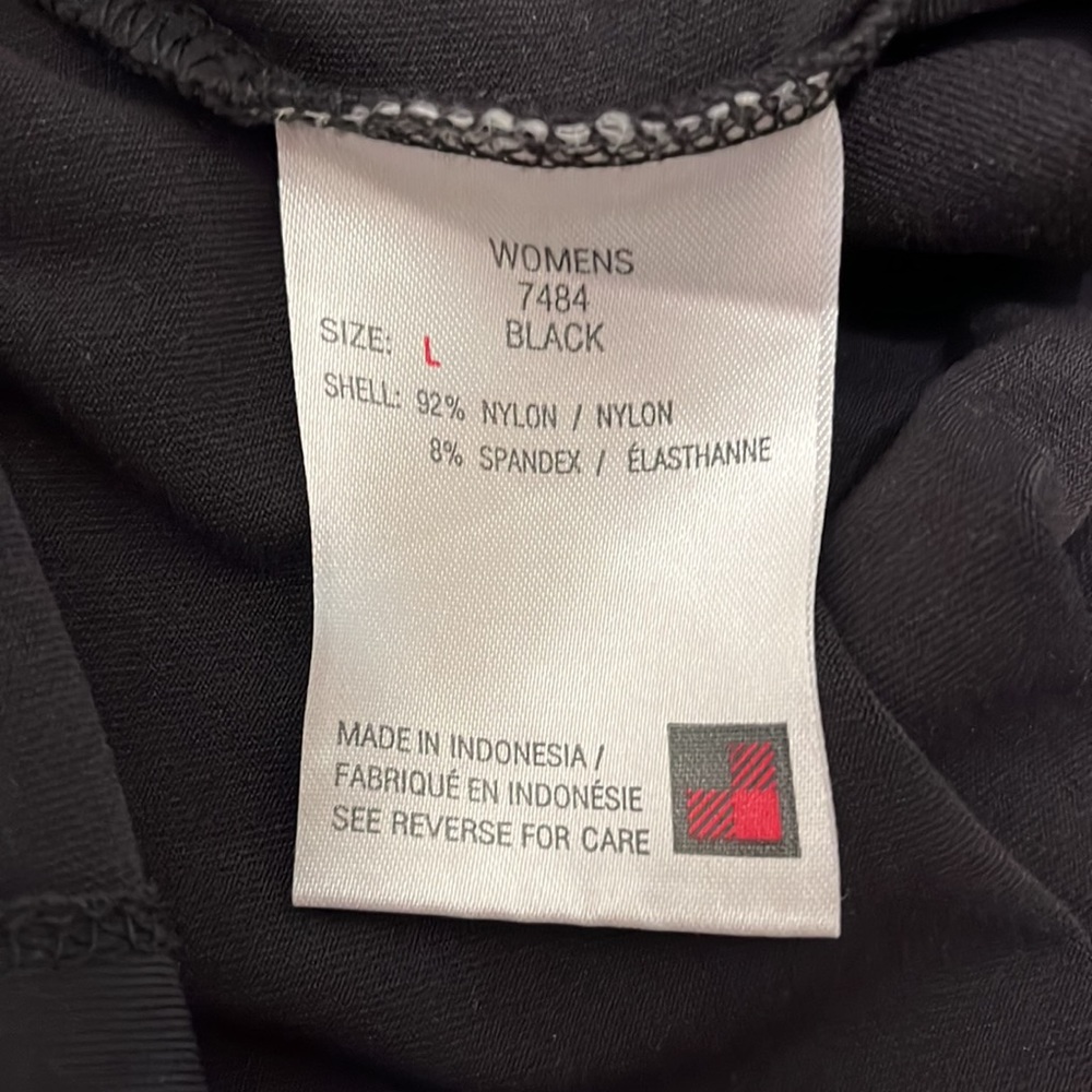 Woolrich Top - Picture 6 of 11